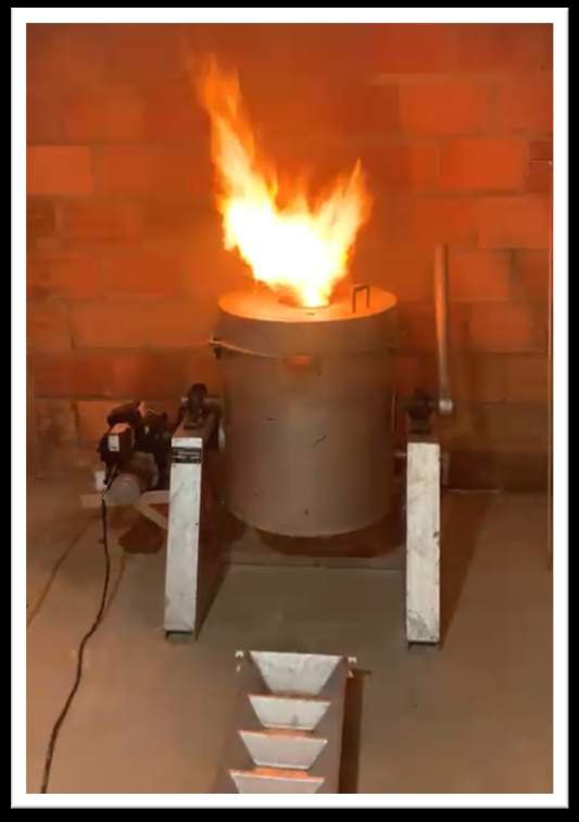 Fundición de oro Aurum — minería responsable / Aurum gold foundry — responsible mining